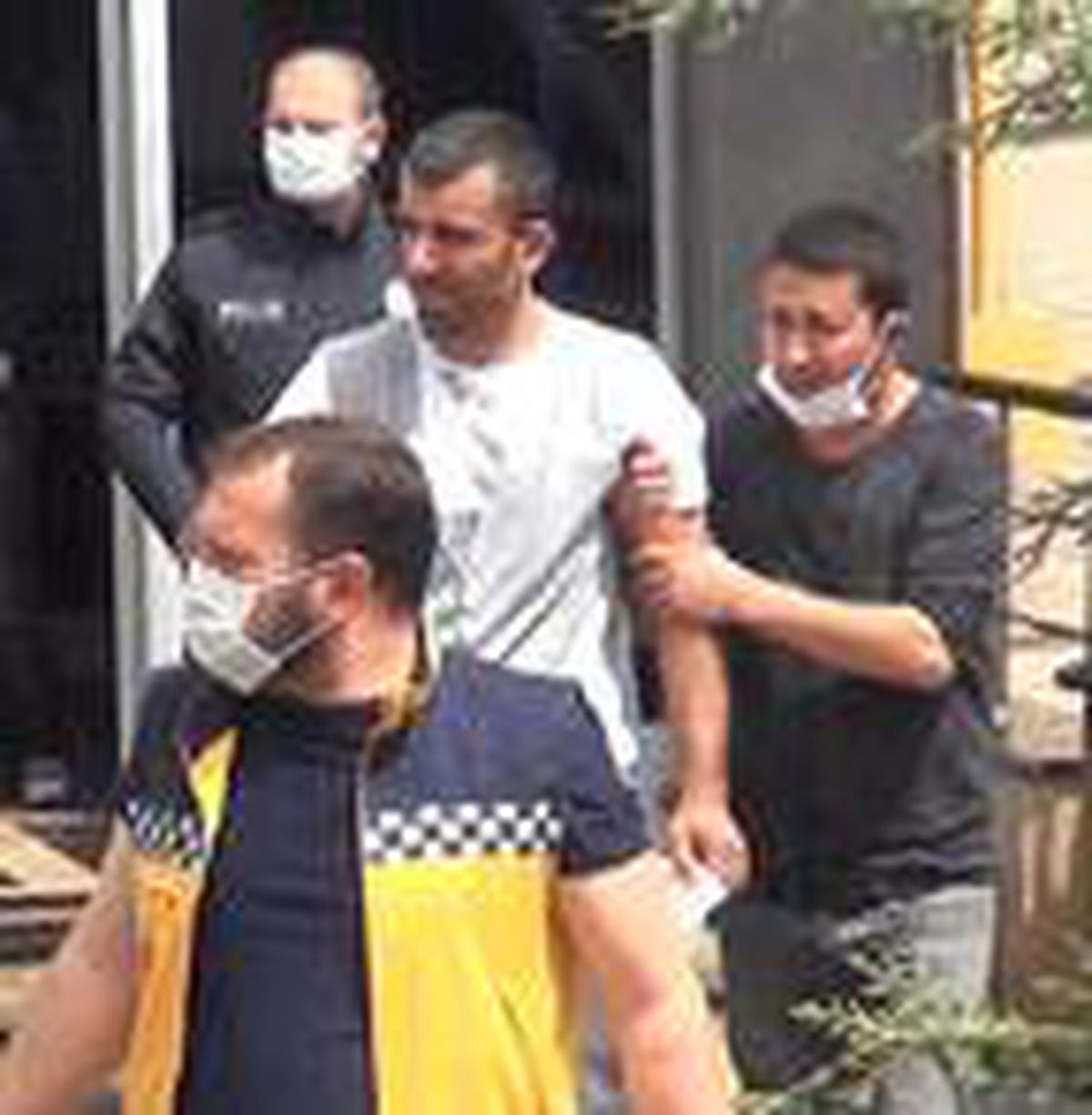 Tesisatçıyı pompalı tüfekle vuran bina görevlisi tutuklandı