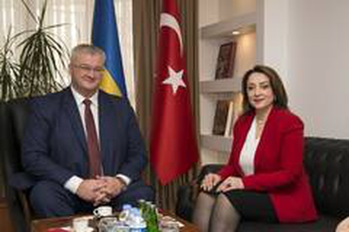 Ukrayna Büyükelçisi Andrii Sybiha\'dan, ULUSKON\'A yatırım çağrısı Açıklaması