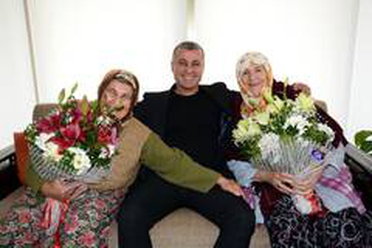 Annelere 10 bin çiçek hediye edilecek