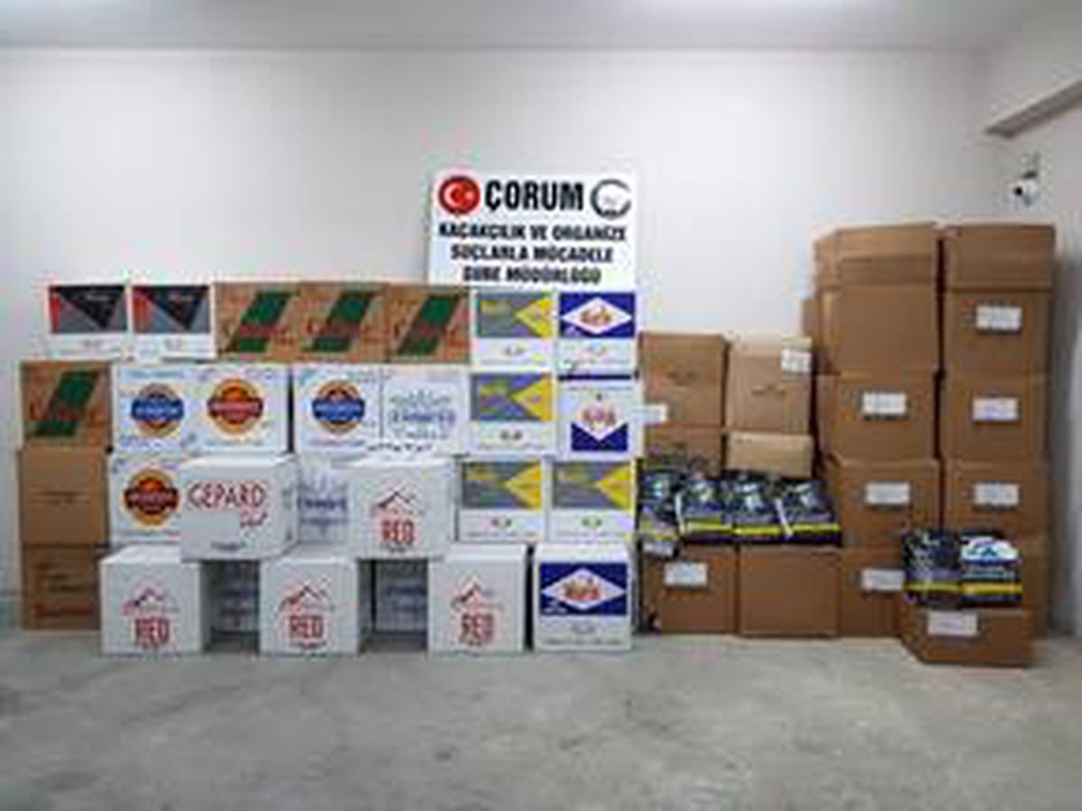 Çorum\'da 316 kilogram kaçak tütün ile 535 bin makaron ele geçirildi