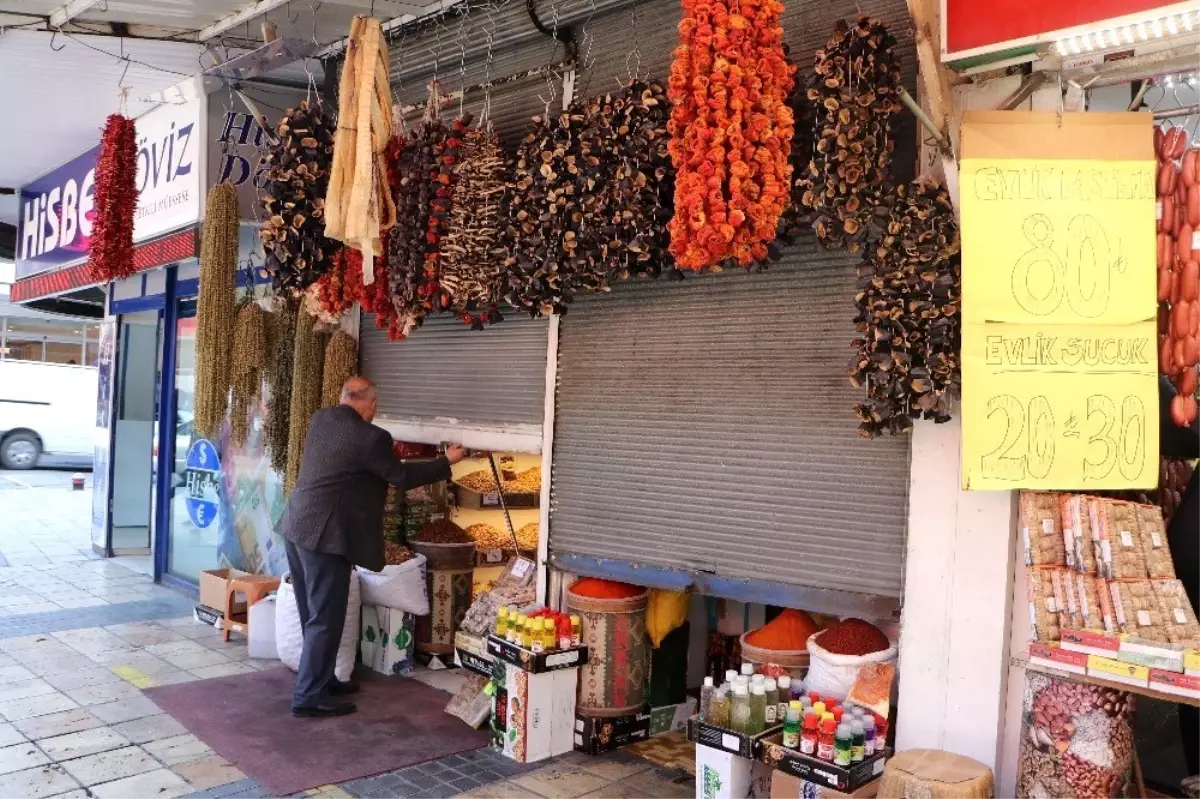 Hijyen kurallarına uymadılar, yazılan cezaya sinirlendiler