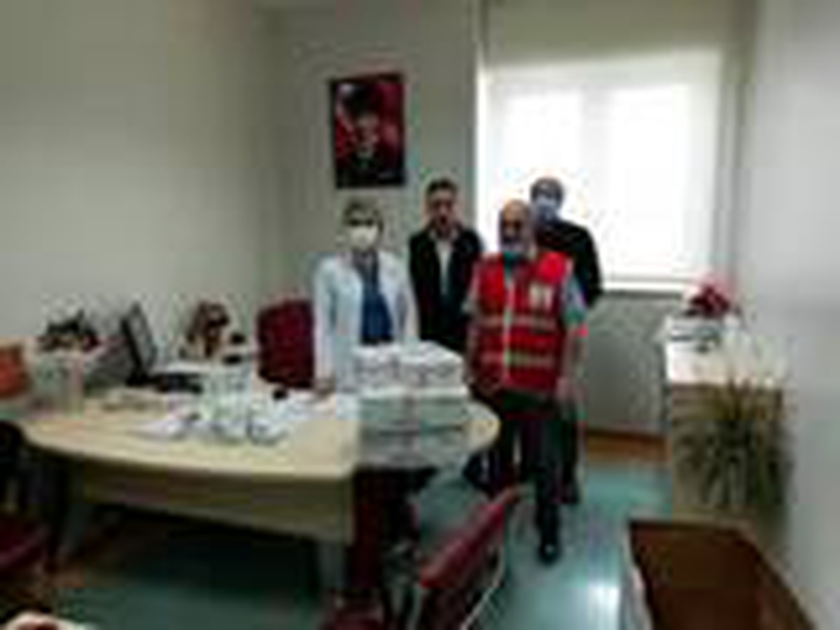 Kızılay Yakutiye İlçe Başkanlığı\'ndan vatandaşa yardım