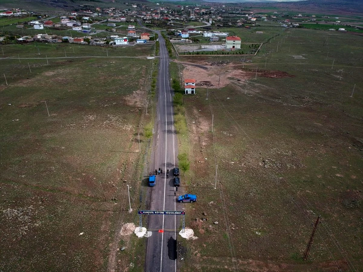 Nevşehir\'de karantinadaki köy drone ile denetleniyor