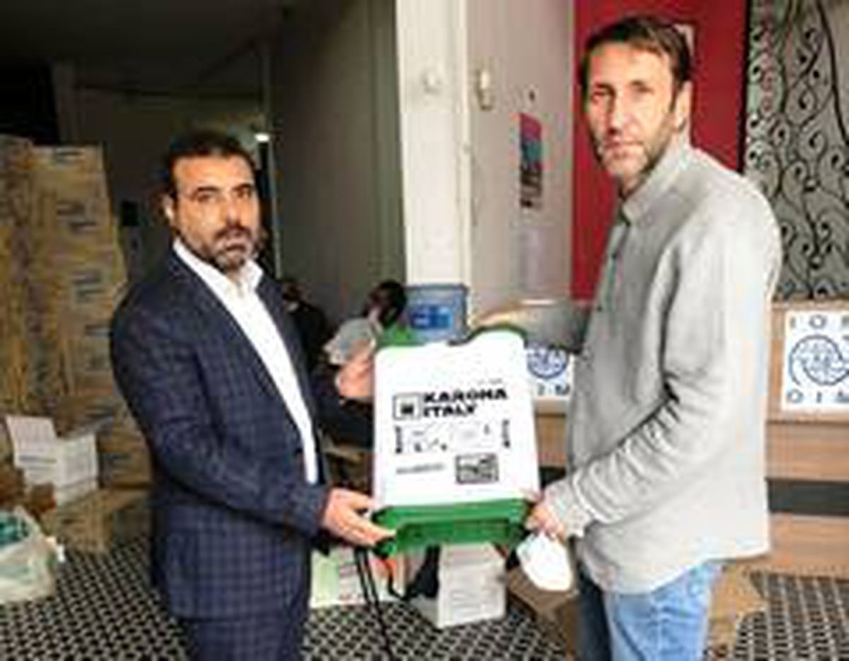 Şanlıurfa\'da binlerce aileye dezenfektan ve gıda yardımı