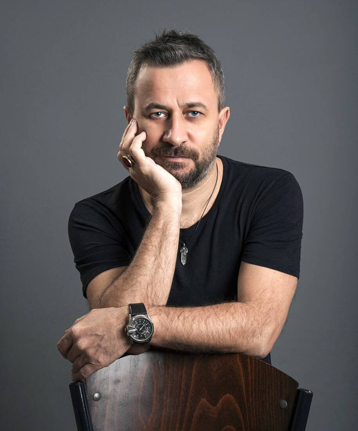 Şarkı söylerken \'\'Alem\'\'deki yerimi buluyorum
