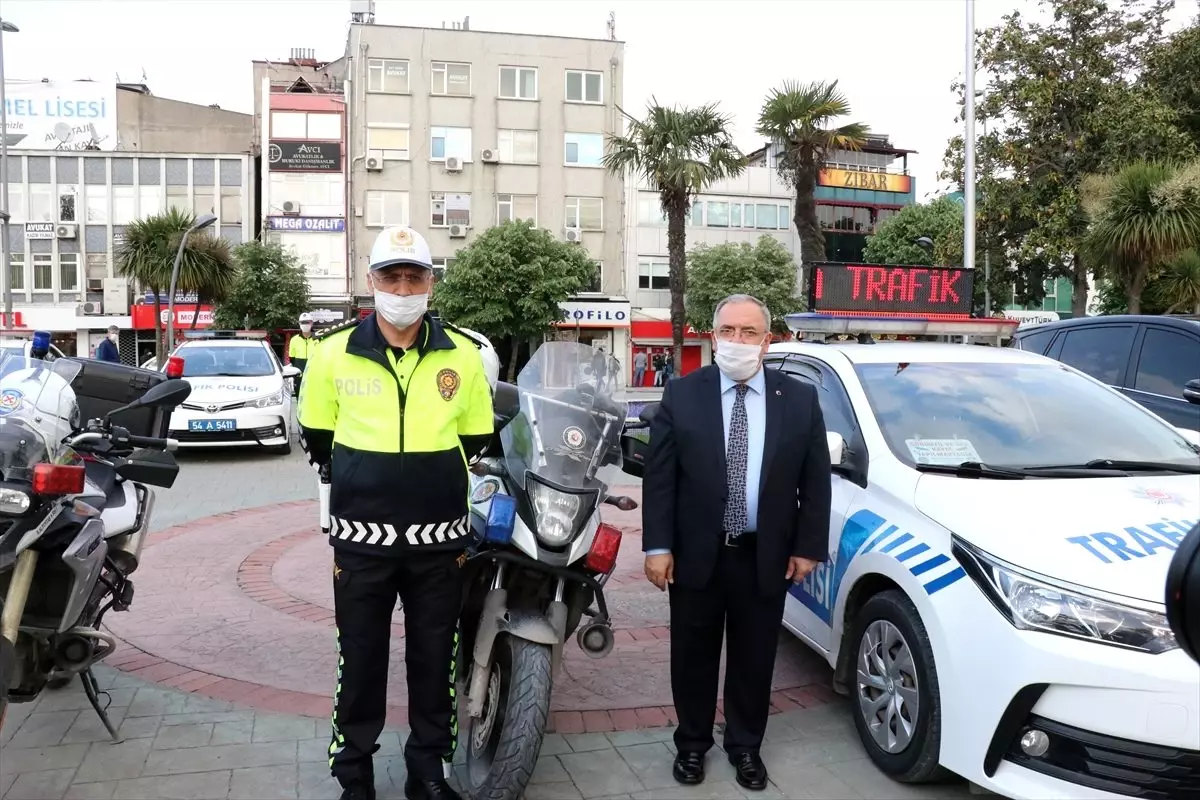 Vali Nayir ve Emniyet Müdürü Kaya, trafik uygulamasına katıldı