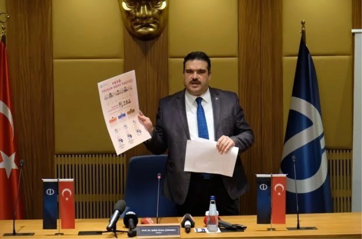 Anadolu Üniversitesi Rektörü Prof Dr. Şafak Erten Çomaklı düzenli bir toplantıda sağlık sorunları...