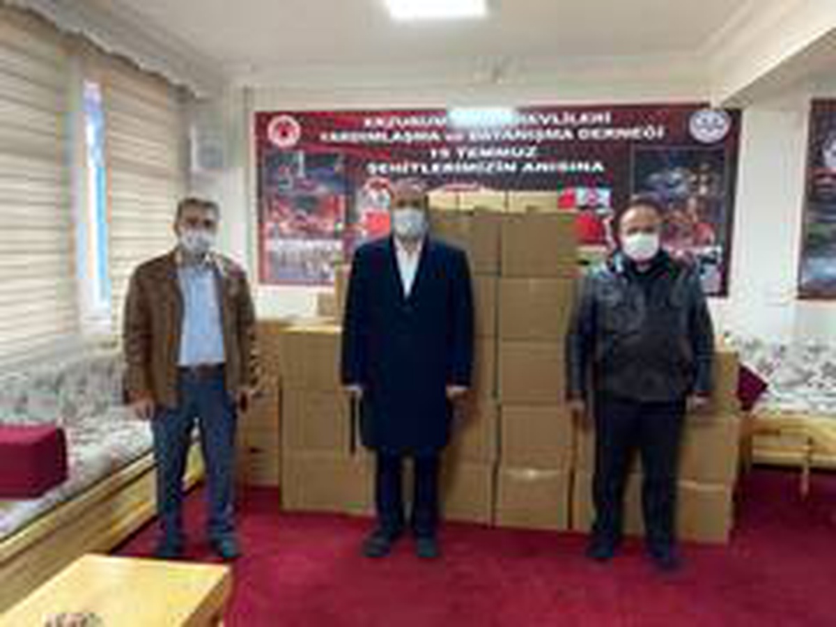 Din Görevlileri Derneği\'nden 250 aileye gıda yardımı