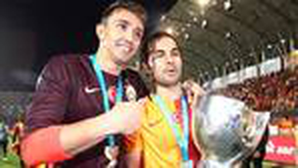 Galatasaray\'da maaş krizi! Sadece Muslera ve Selçuk İnan...