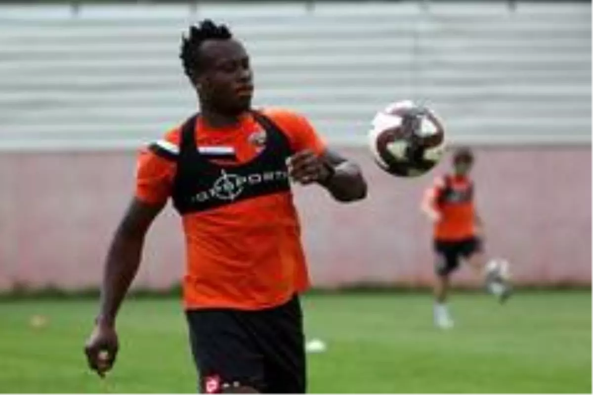 Adanaspor idmanlara başladı