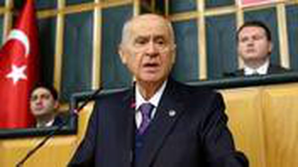 Bahçeli, korona salgınıyla ilgili eleştirilere sert çıktı: Bu gemi batarsa hepimiz suyun dibini boylarız