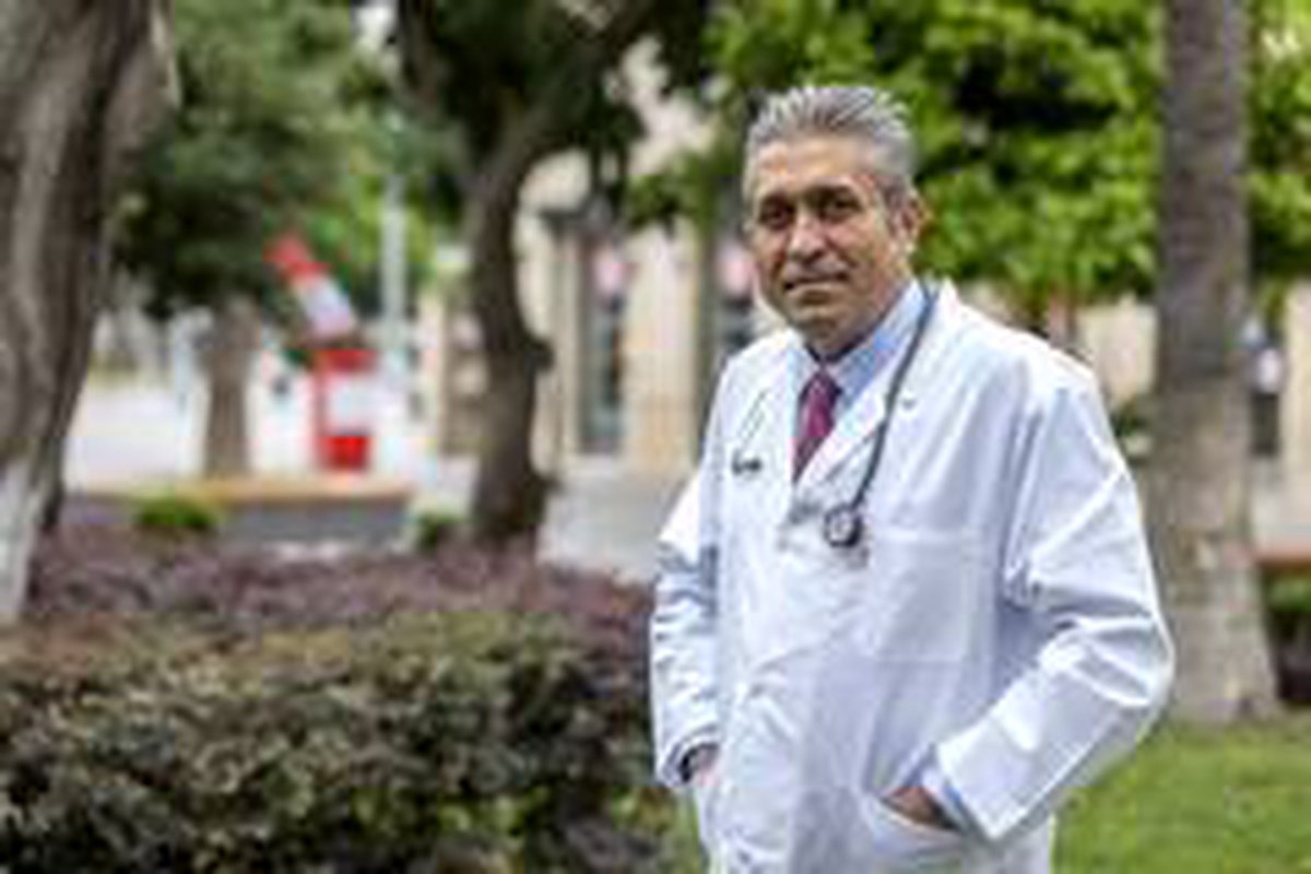 Dr. Kandemir\'den pazar günü sokağa çıkacak 65 yaş üstü vatandaşlara uyarı