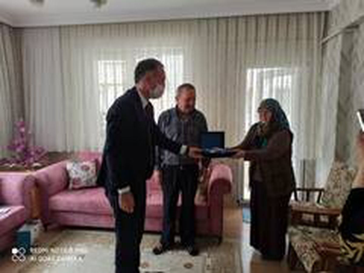 İnegöl Belediye Başkanı Taban\'dan 65 yaş üstü ziyareti