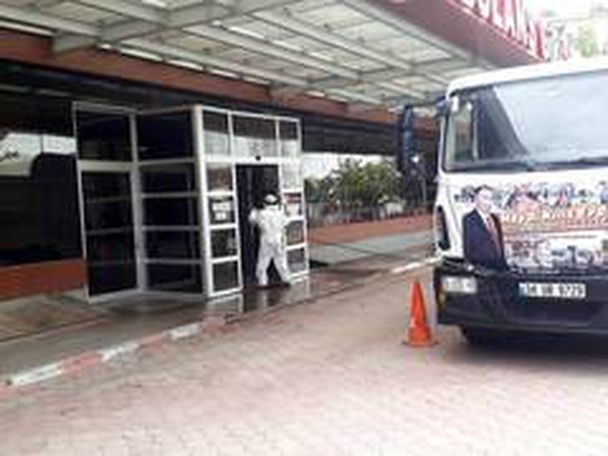 Kilis\'te belediye hizmet için tempoyu attırdı