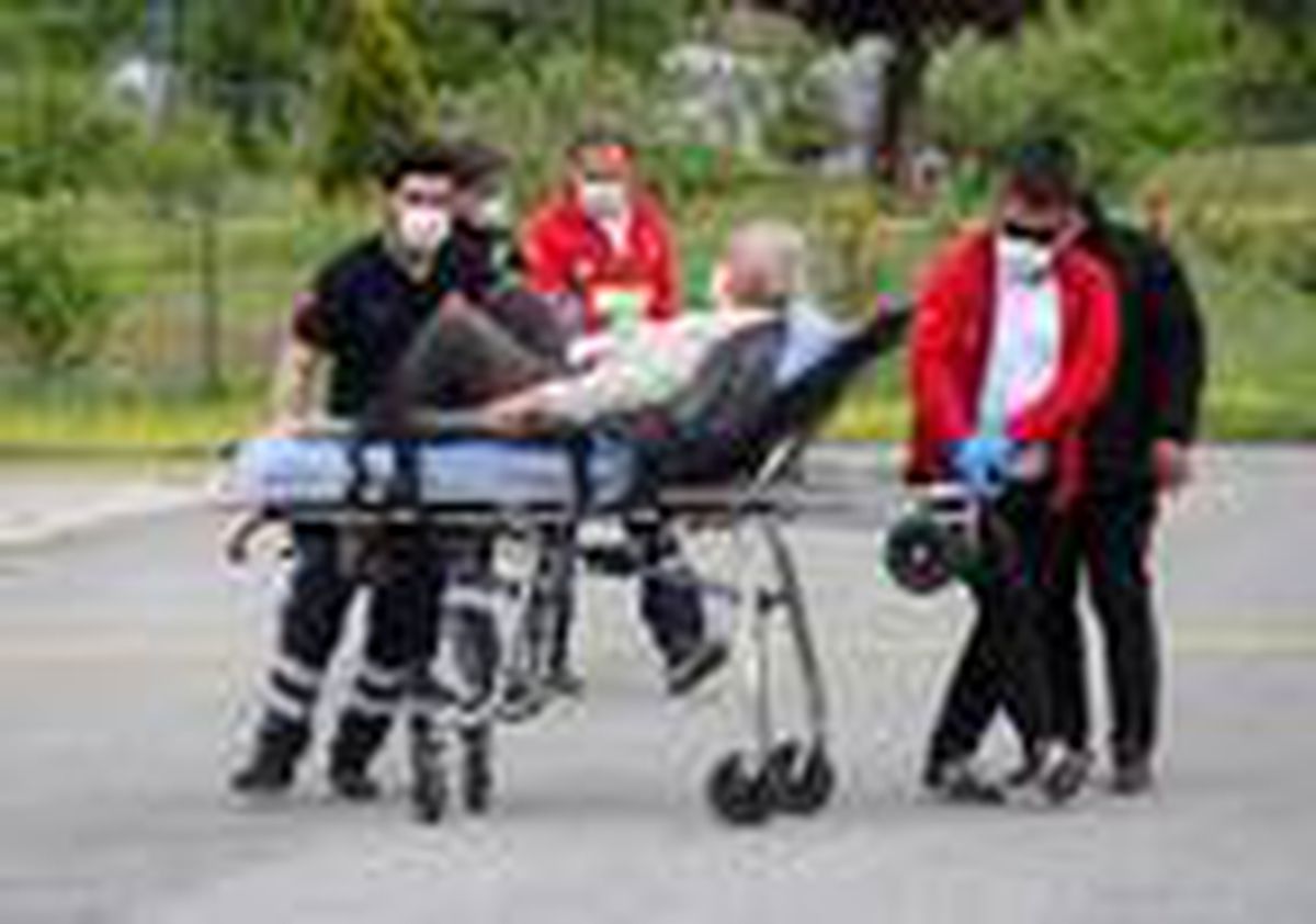 Köstebek tabancasıyla yaralanan yaşlı adam ambulans helikopterle hastaneye kaldırıldı