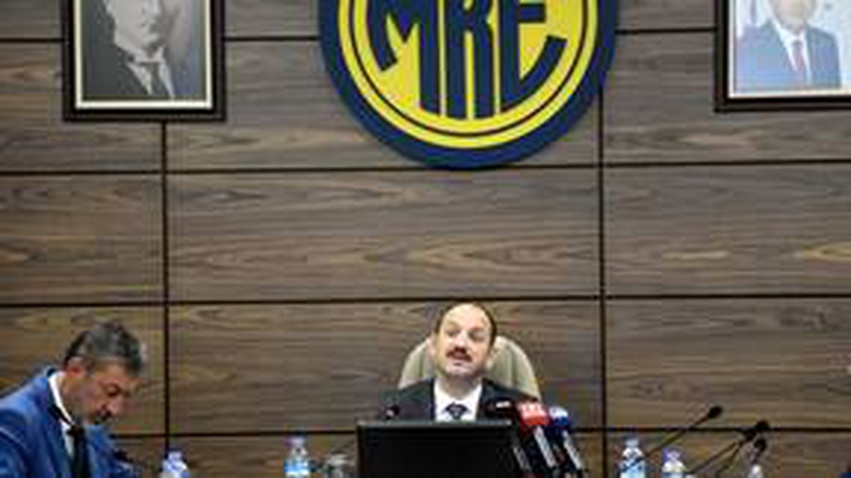 MKEK\'den Koronavirüs Mücadelesine Destek: Yerli Maske Üretim Makinesi