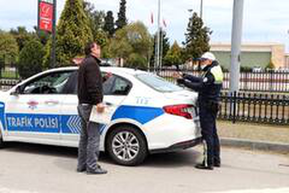 Samsun\'da sokağa çıkma kısıtlaması denetimleri