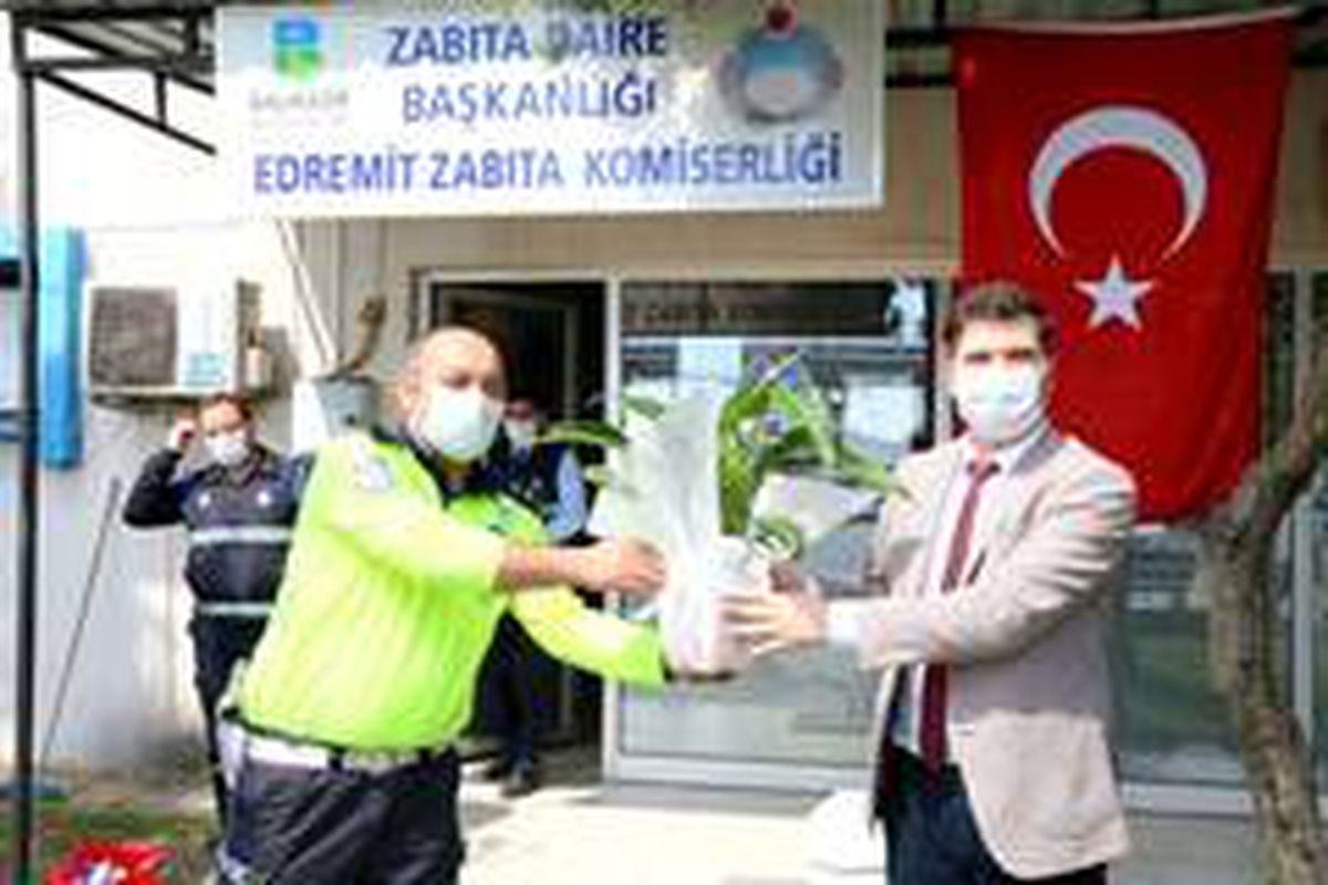 Tayfun Canlı: "Evdeyim ama trafik kuralları aklımda!"