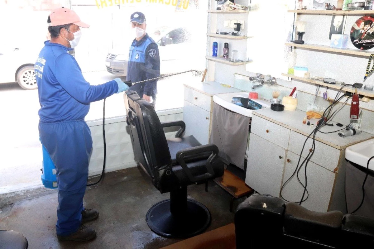 Yenişehir\'de berber ve kuaför salonları dezenfekte edildi