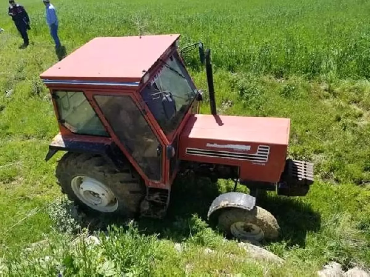 Çalınan traktör, terk edilmiş halde bulundu