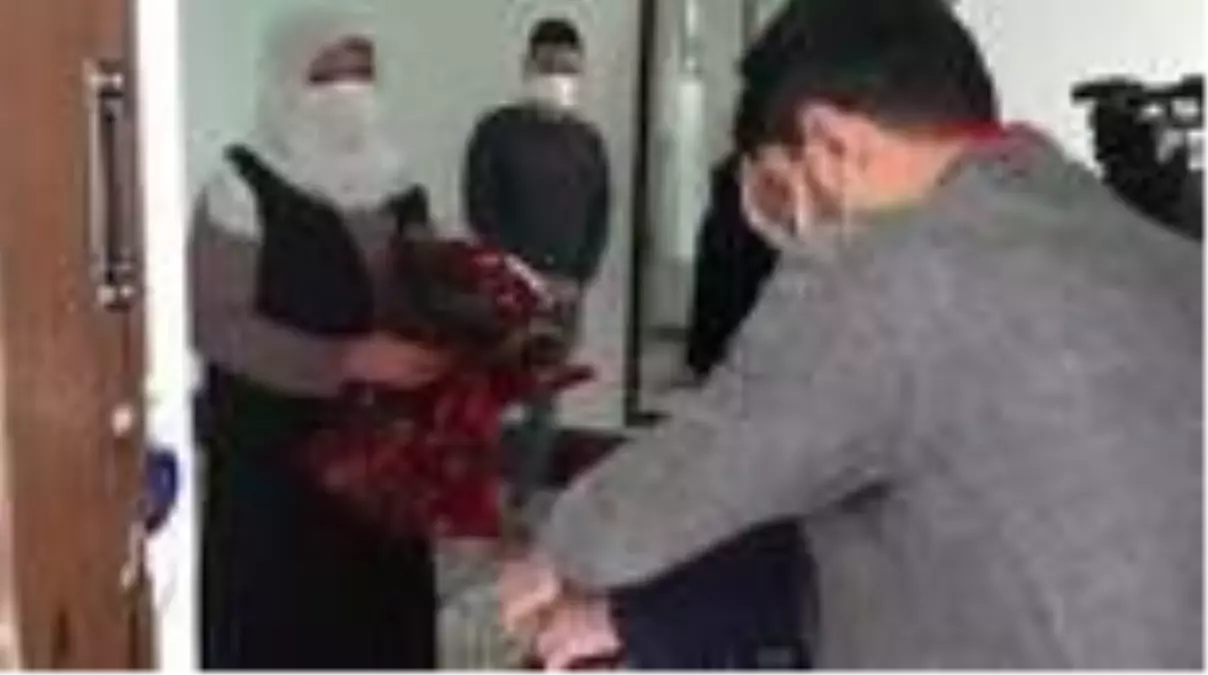 DİYARBAKIR Anneler Günü\'nde şehit annelerine ziyaret