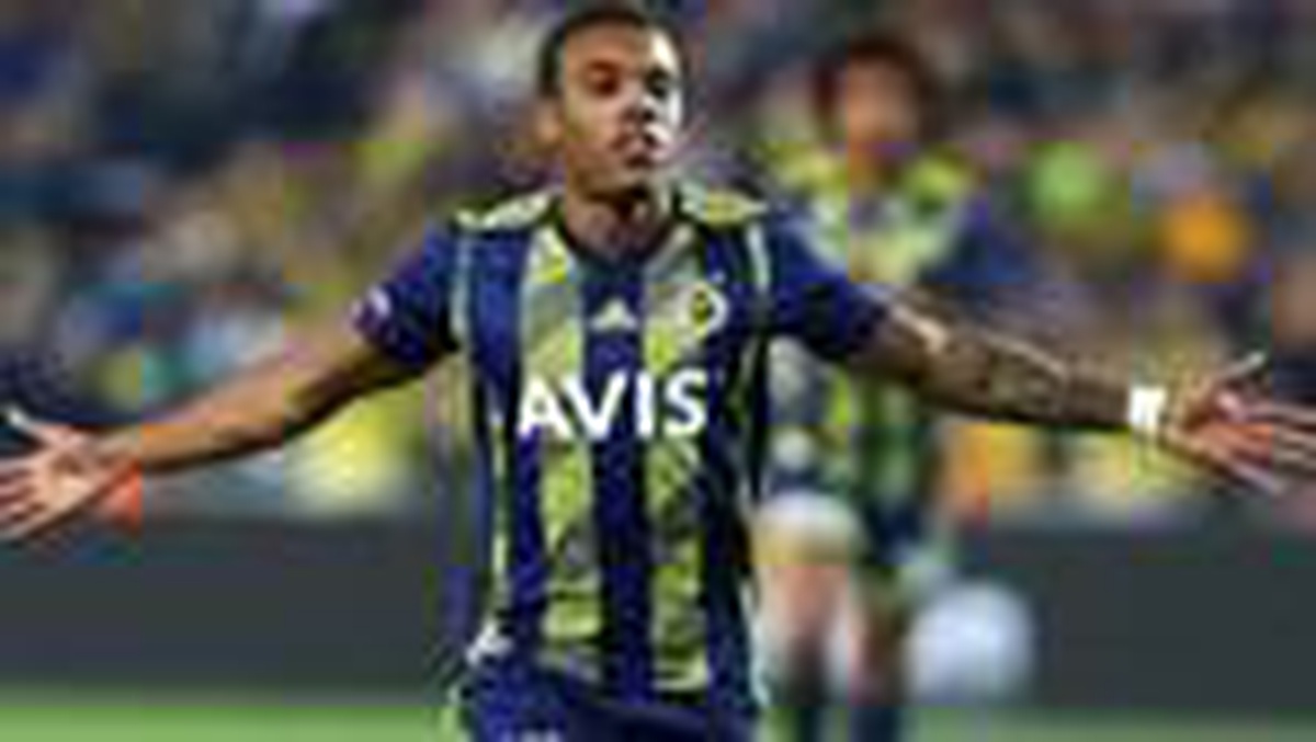Garry Rodrigues: "Fenerbahçe\'den ayrılmak gibi bir düşüncem olmadı"