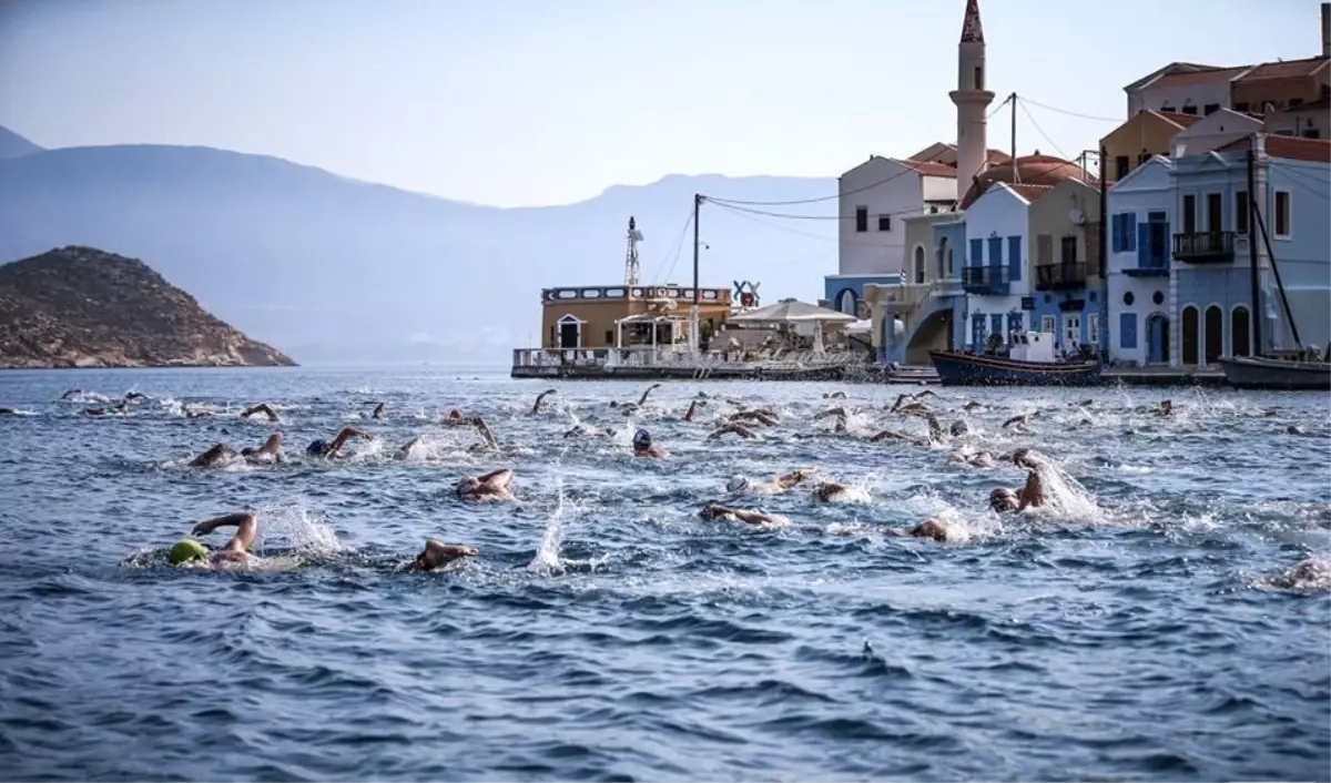 Meis Kaş Yüzme Yarışı\'na korona engeli