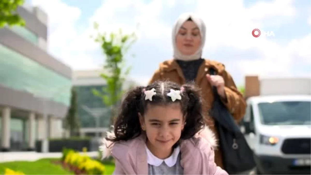 Sultangazi Belediyesi\'nden anneler gününe özel belgesel tadında kutlama