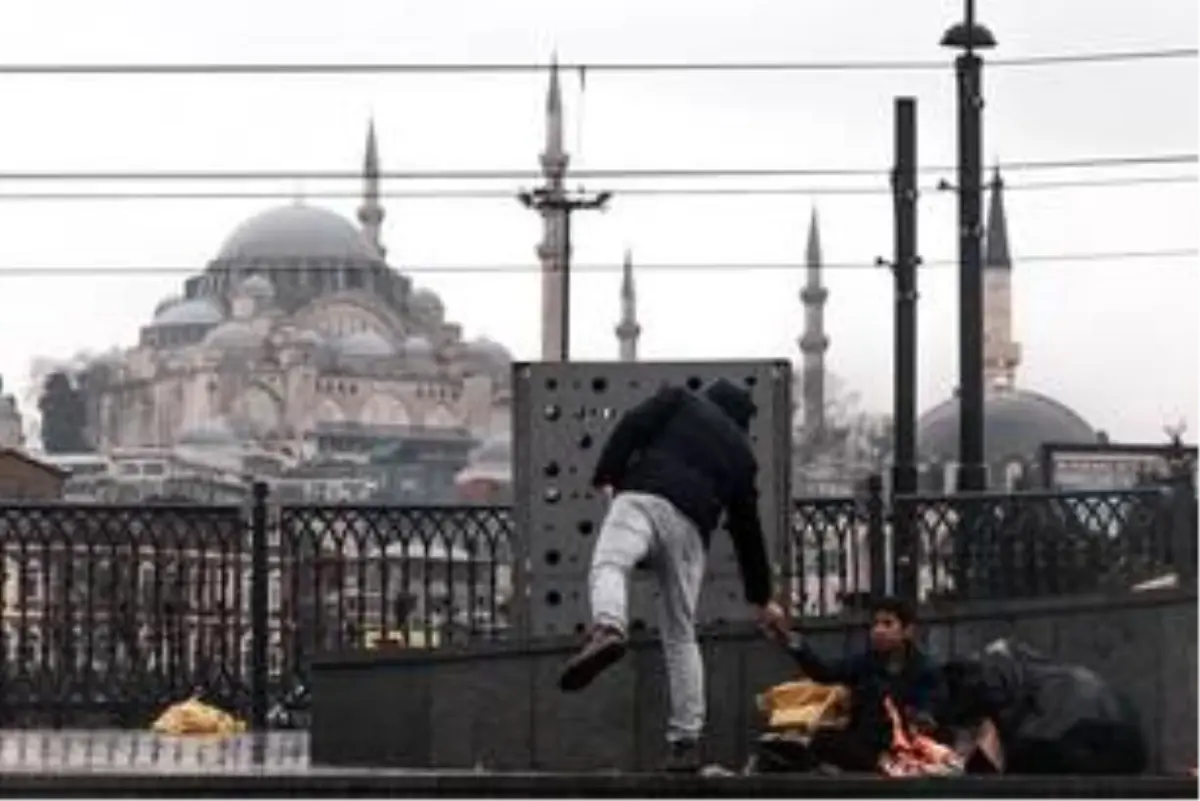 Antalya iftar saati: 11 Mayıs 2020 Pazartesi Antalya İftar vakti (2020 Ramazan İmsakiyesi) Antalya iftar saati kaç? Antalya iftar vakti nedir?