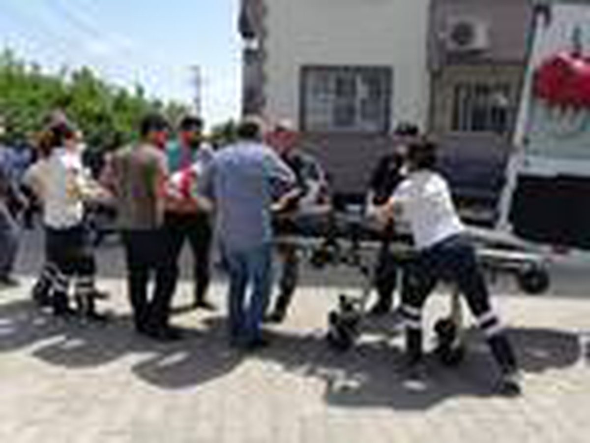 Anten düzeltmek için çıktığı çatıdan düştü