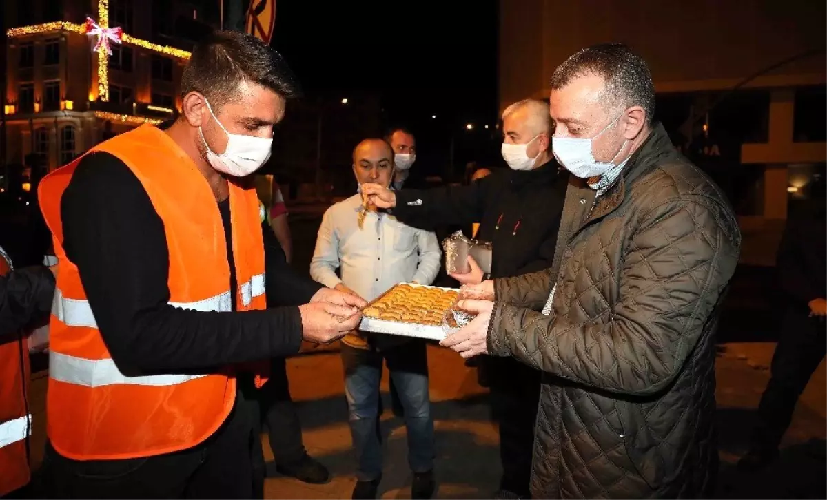 Başkan Büyükakın, "Kentimize eser kazandırmak için aşk ile çalışıyoruz"