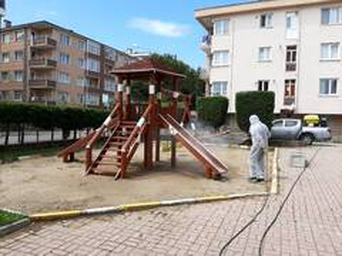 Darıca\'da parklar çocuklar için hazırlanıyor