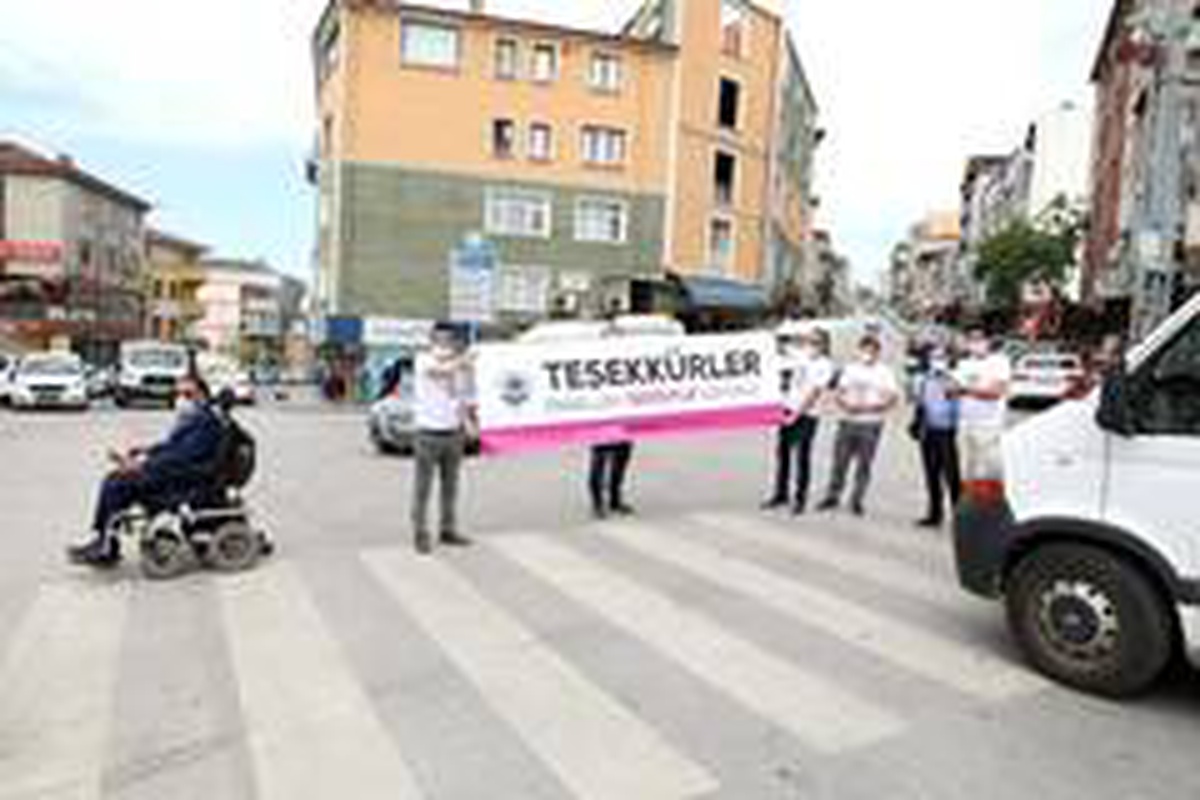 Dilovası\'nda Engelliler Haftası\'nda anlamlı sosyal deney