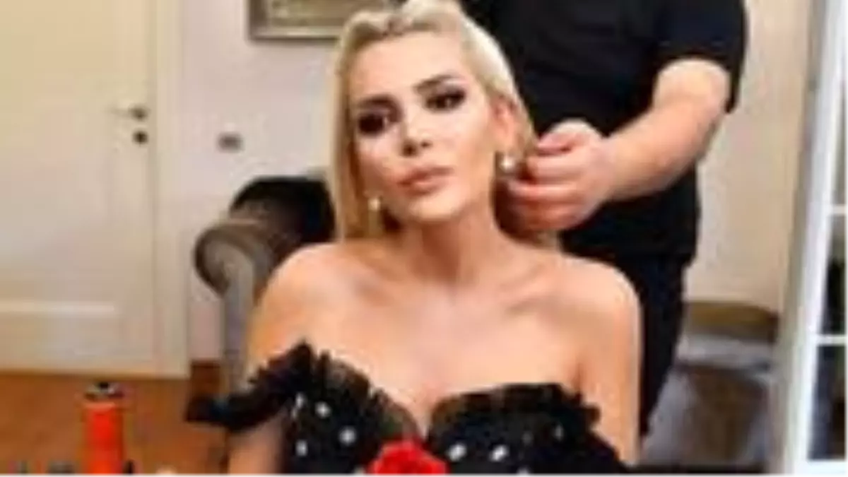 Ünlü şarkıcı Fulden Uras, canlı yayın kazası yaşayan Selin Ciğerci\'ye destek oldu