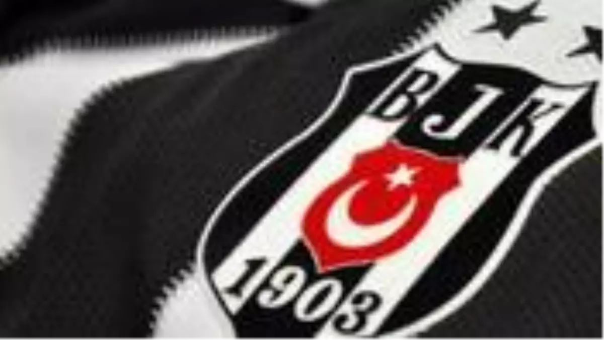 Koronavirüs nedeniyle tesislere dezenfektan kabini koyan Beşiktaş, Avrupa\'da manşet oldu