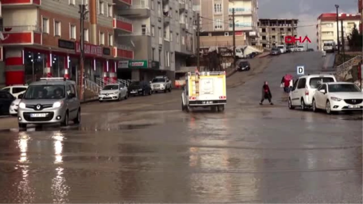 Mardin\'de dolu, tarım arazilerini vurdu