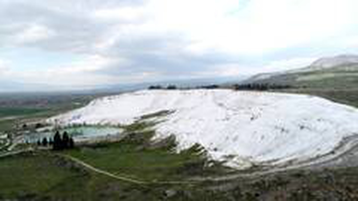 (Özel) Hava kalitesi iyileşen Denizli\'de Pamukkale\'nin güzelliği ortaya çıktı