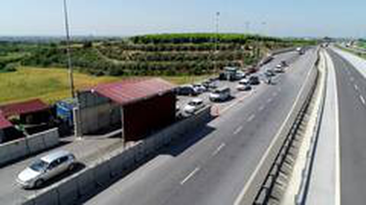 Adana\'ya giren bütün araçlar tek tek incelendi