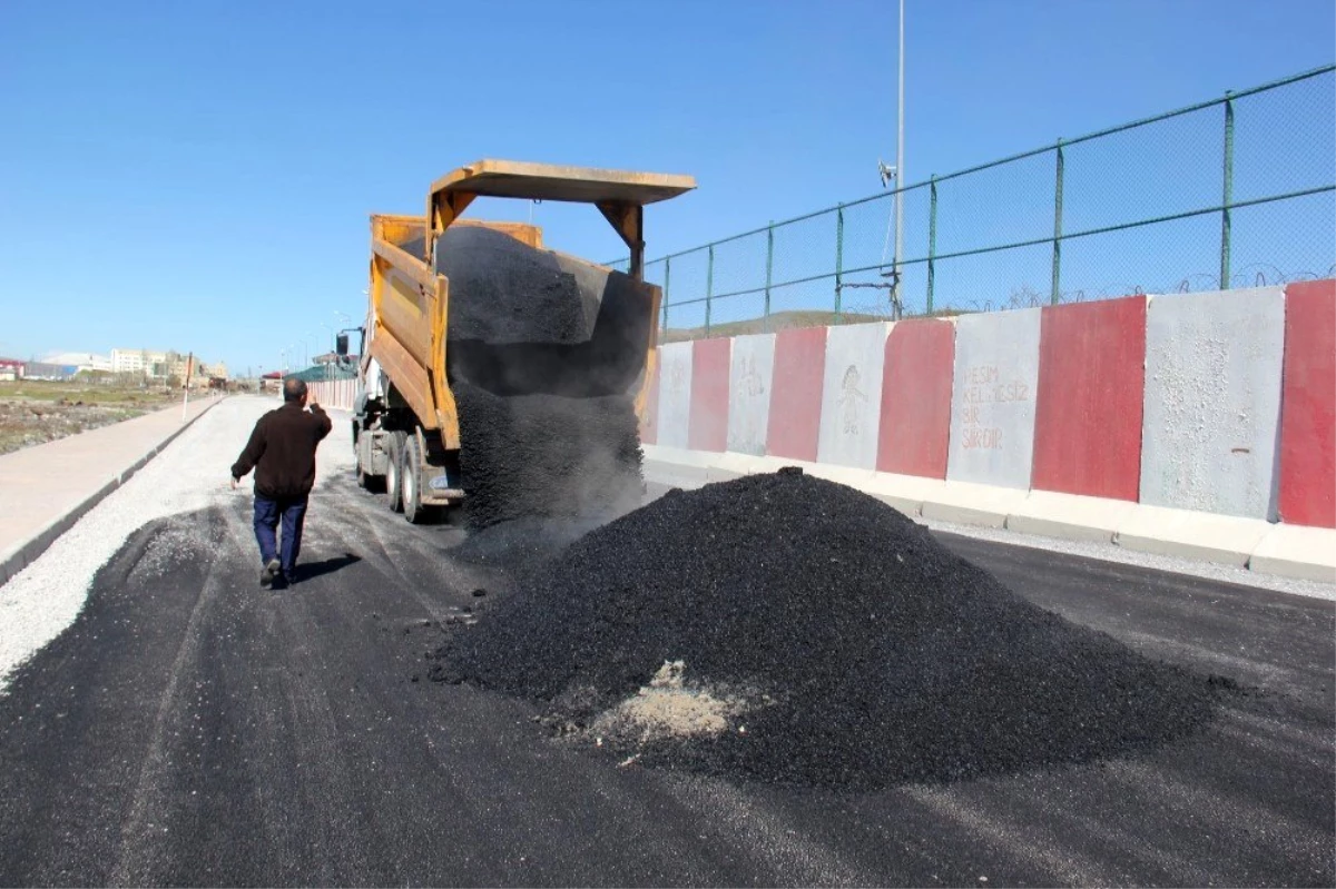 Bitlis Belediyesi Fen İşleri Müdürlüğü ekiplerinin çalışmaları