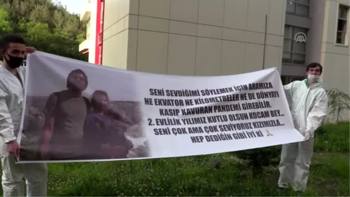 Dokuz aydır görmediği eşine karantinada duygulandıran sürpriz