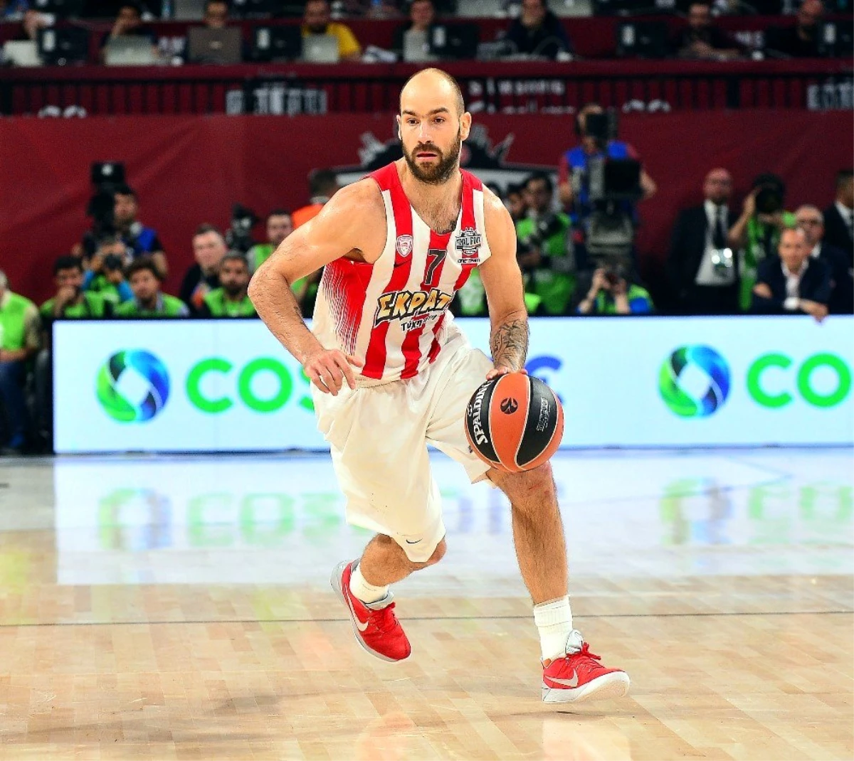 Spanoulis, THY Euroleague\'de son 10 yılın takımına seçildi