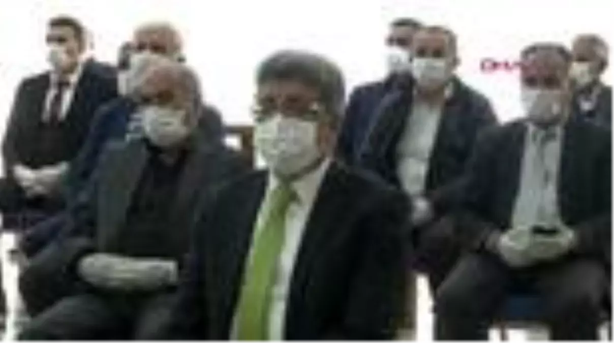 Van Valisinden muhtarlara koronavirüs uyarısı Bir kişi sevdiklerini ve ailesini perişan etti