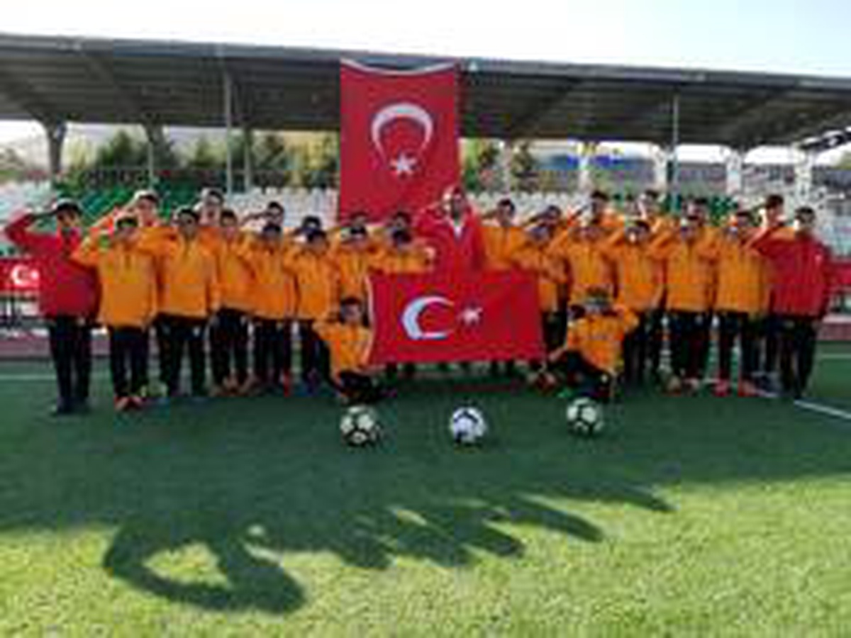 Yerköyspor karantina günlerinde boş durmuyor