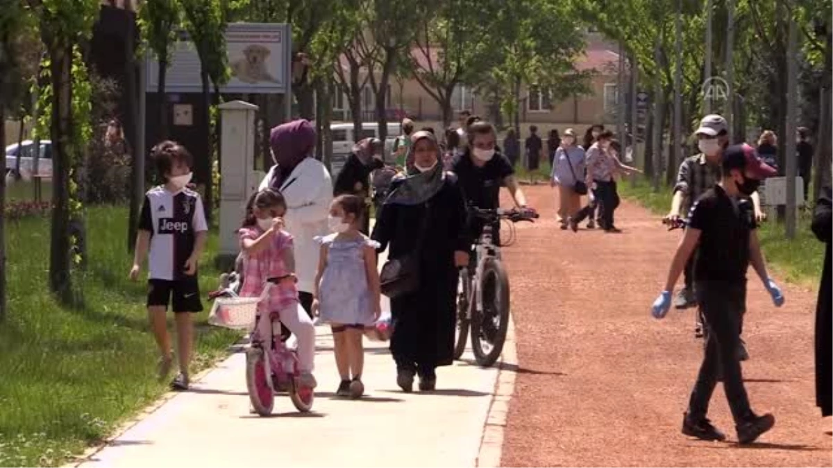 14 yaş altı çocuklar uzun bir aradan sonra sokağa çıktı