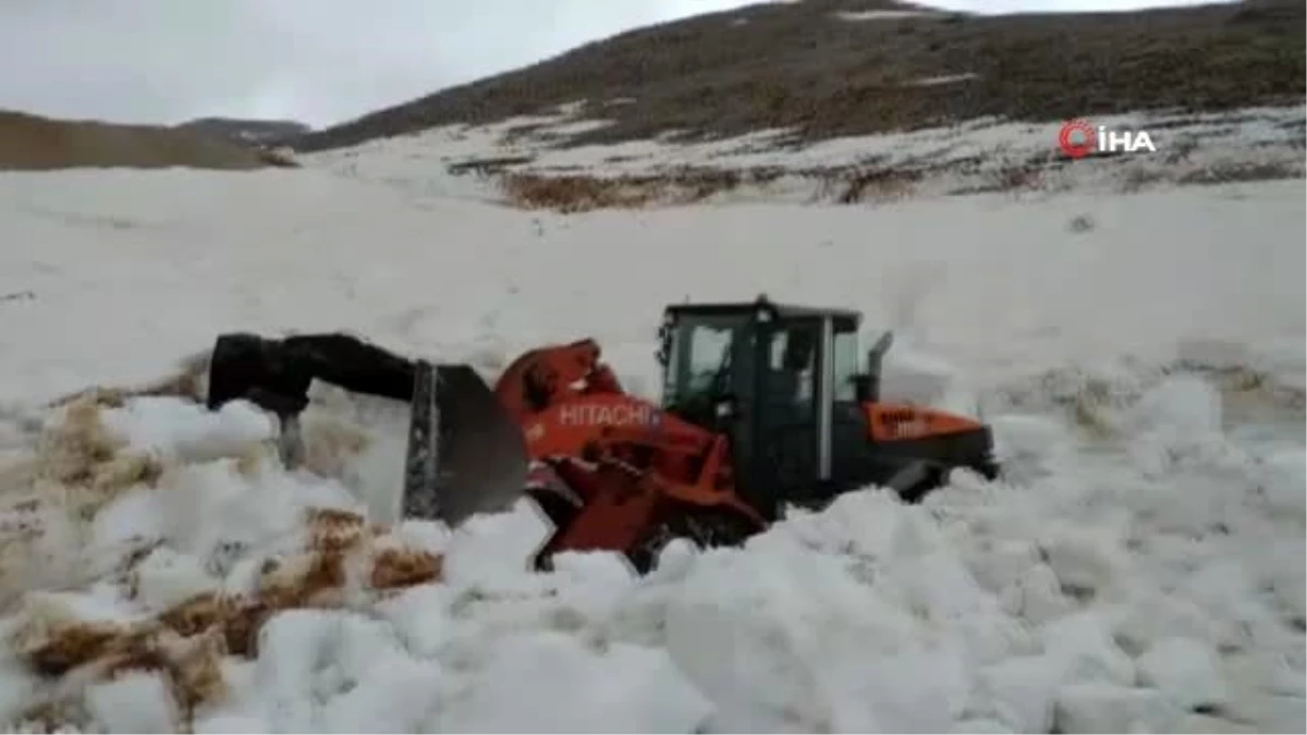 Antalya yaylalarında mayıs ayında karla mücadele çalışması yapıldı