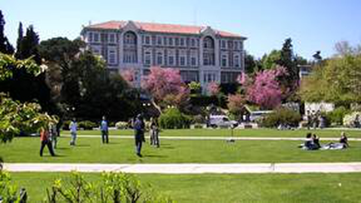 Boğaziçi Üniversitesi Covid-19 Aşısı için Tarih Verdi