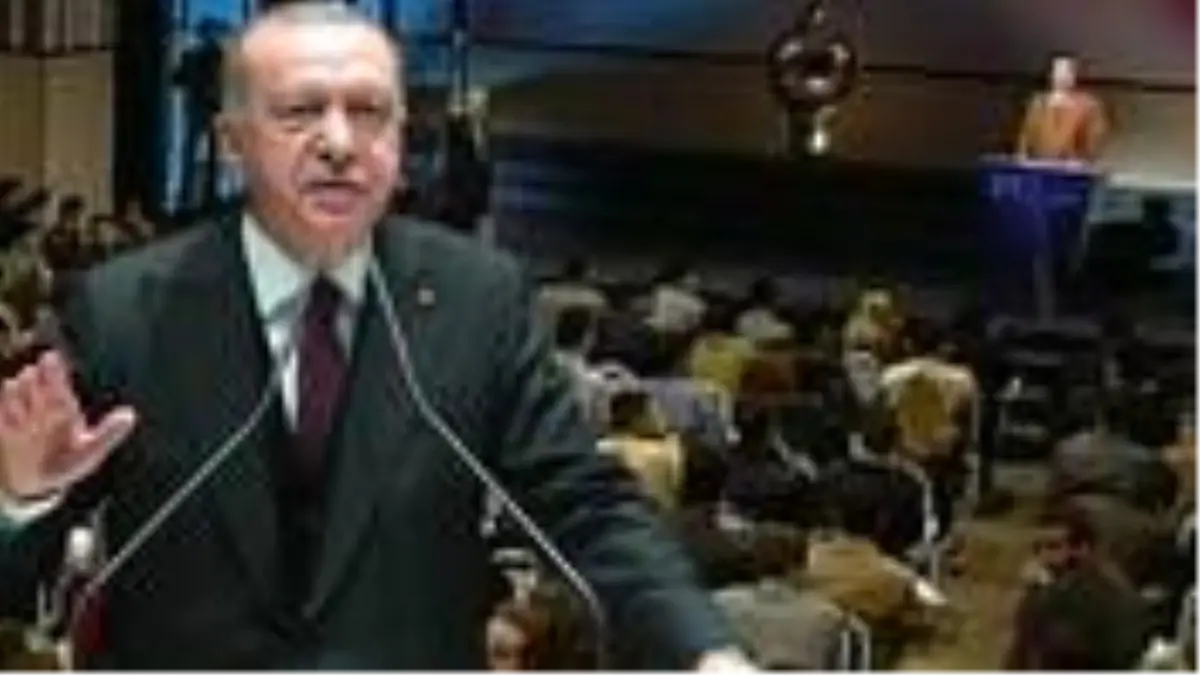 Cumhurbaşkanı Erdoğan, yıllar önce ses getiren cevabı ile Türk Dil Bayramı\'nı kutladı