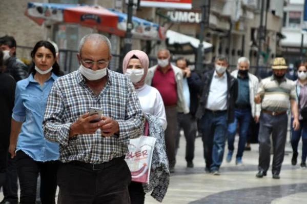 Dün yeni vaka görülmeyen Ordu'da bugün sokaklar doldu, taştı - Son Dakika