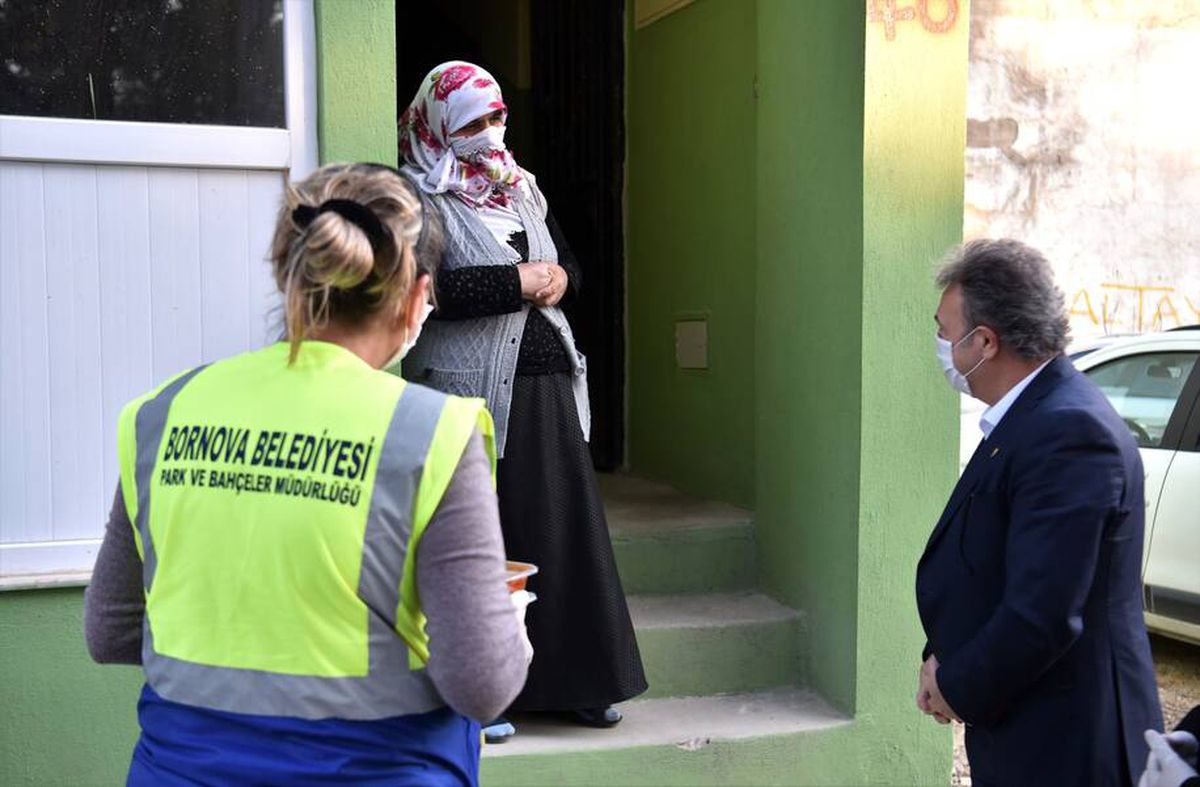Dünya\'nın desteği Bornova\'da
