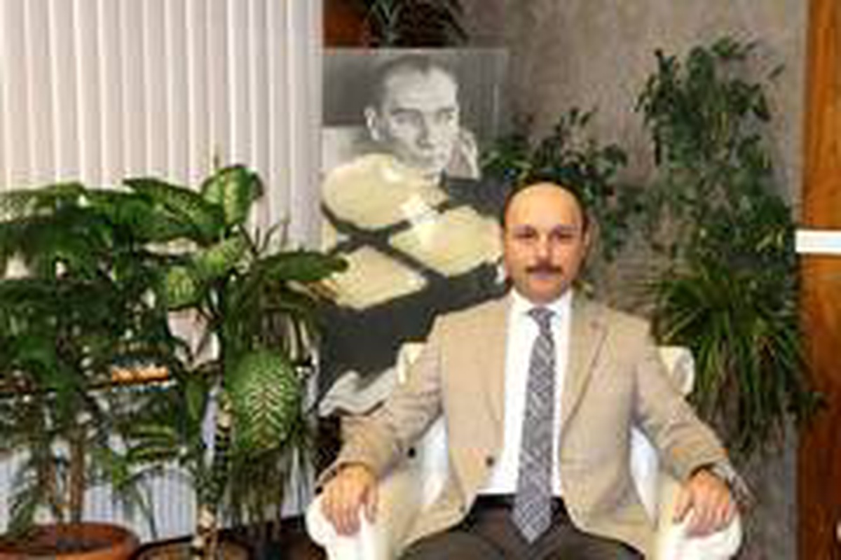 Geylan: "Ne Mutlu Türküm diyene ifadesinden rahatsız olanların emin olun başka hesapları vardır"